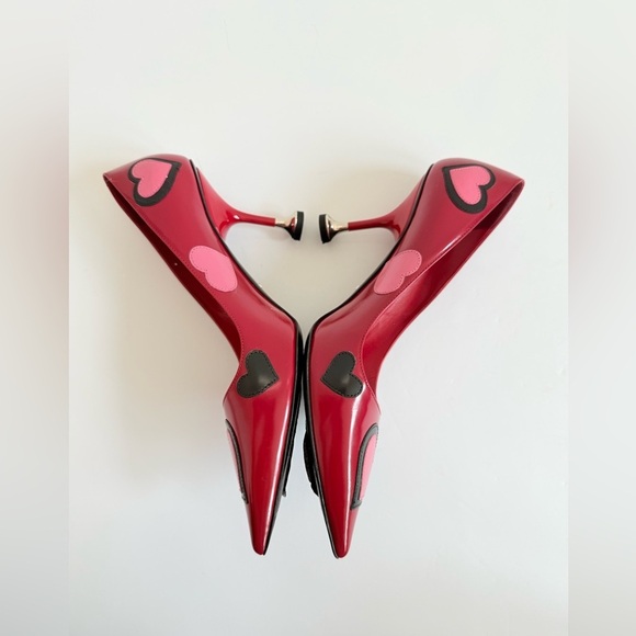 Prada Red Patent Leather Heart Appliquè Pointed Toe Heart Pumps EU 37.5 - Picture 5 of 11